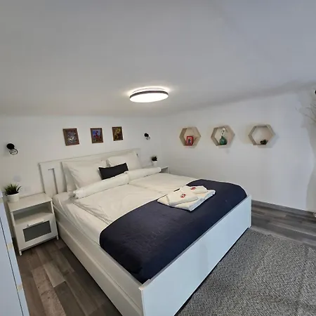 Maria - Modern In The Center Of * Budapešť