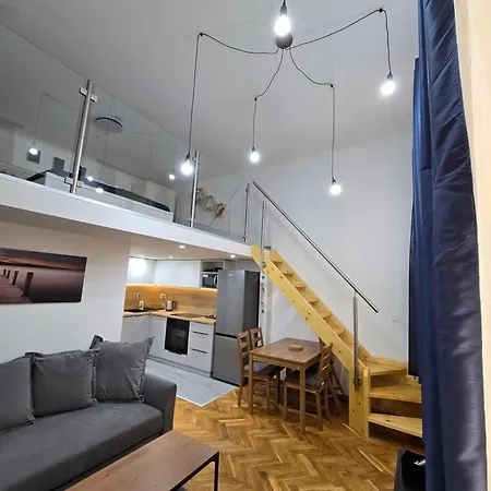 Maria - Modern In The Center Of Appartement Boedapest